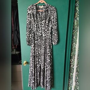 Michael Kors Black and White Patterned Long Sleeve Dress